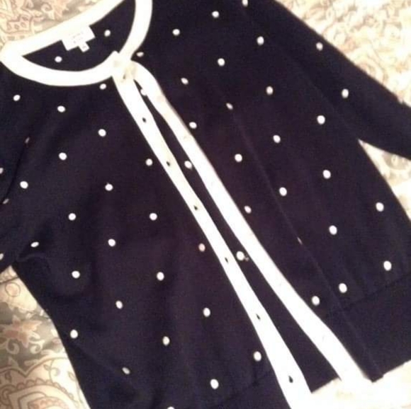 button down sweater - Picture 4 of 4